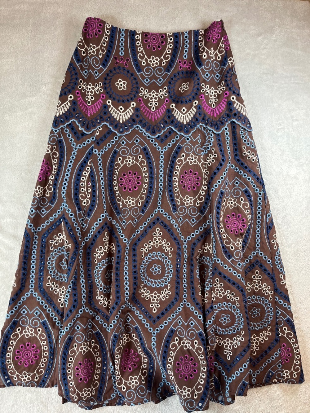 ZARA sz M Boho Embroidered Eyelet Midi Skirt Folk Peasant Cottagecore Coastal